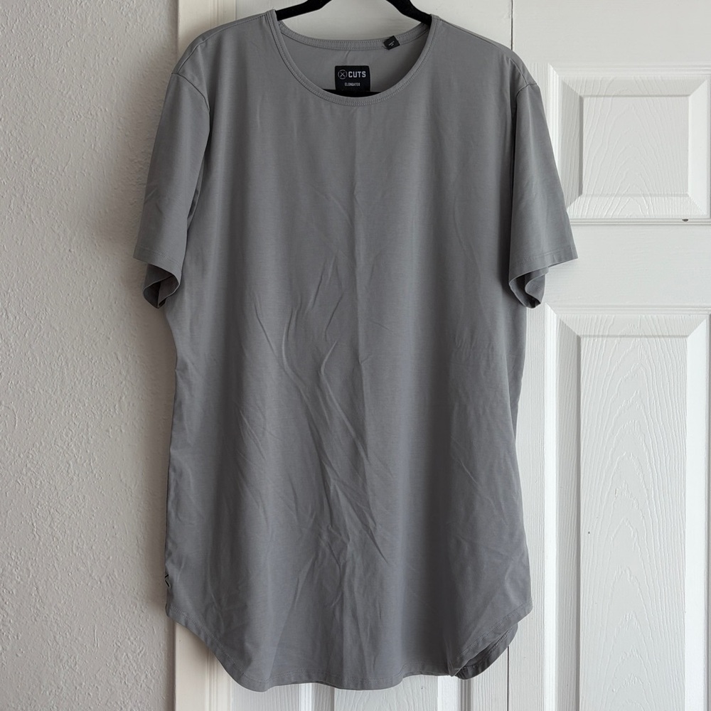 CUTS Elongated Grey Tee Shirt, Size XXL